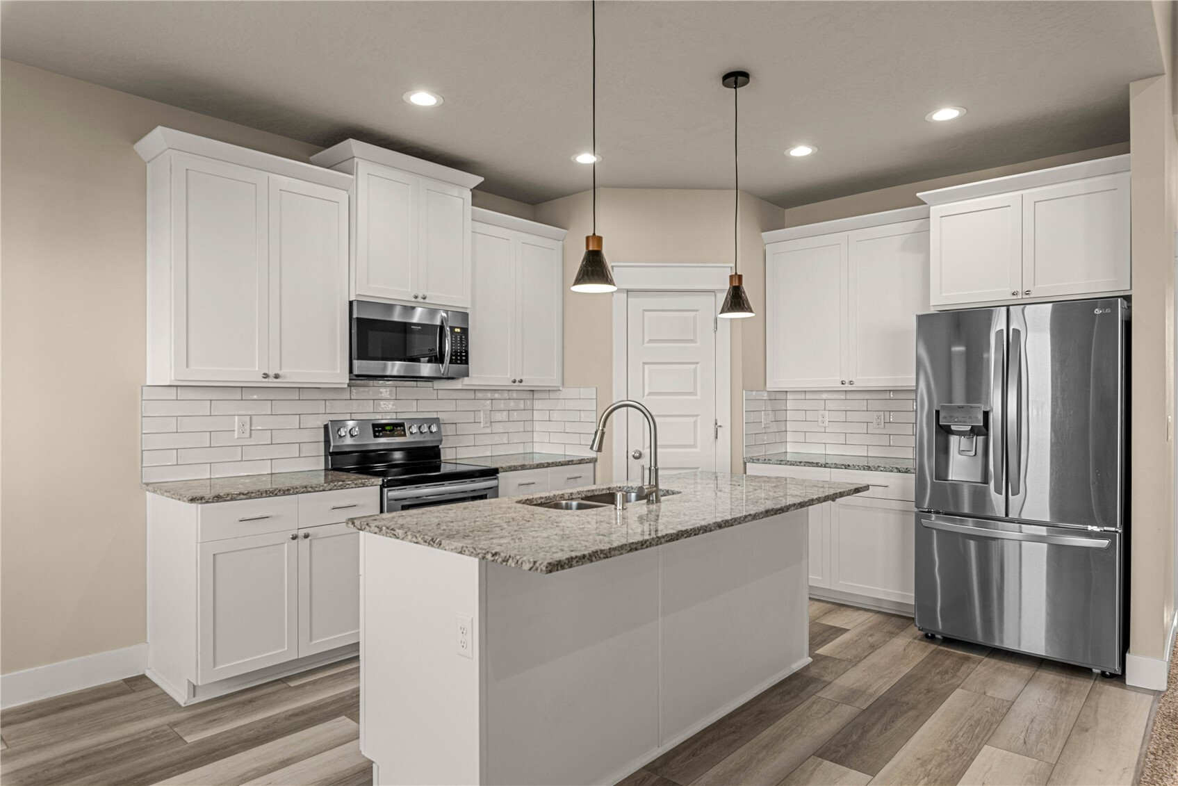 819 P Street Property Photo 15