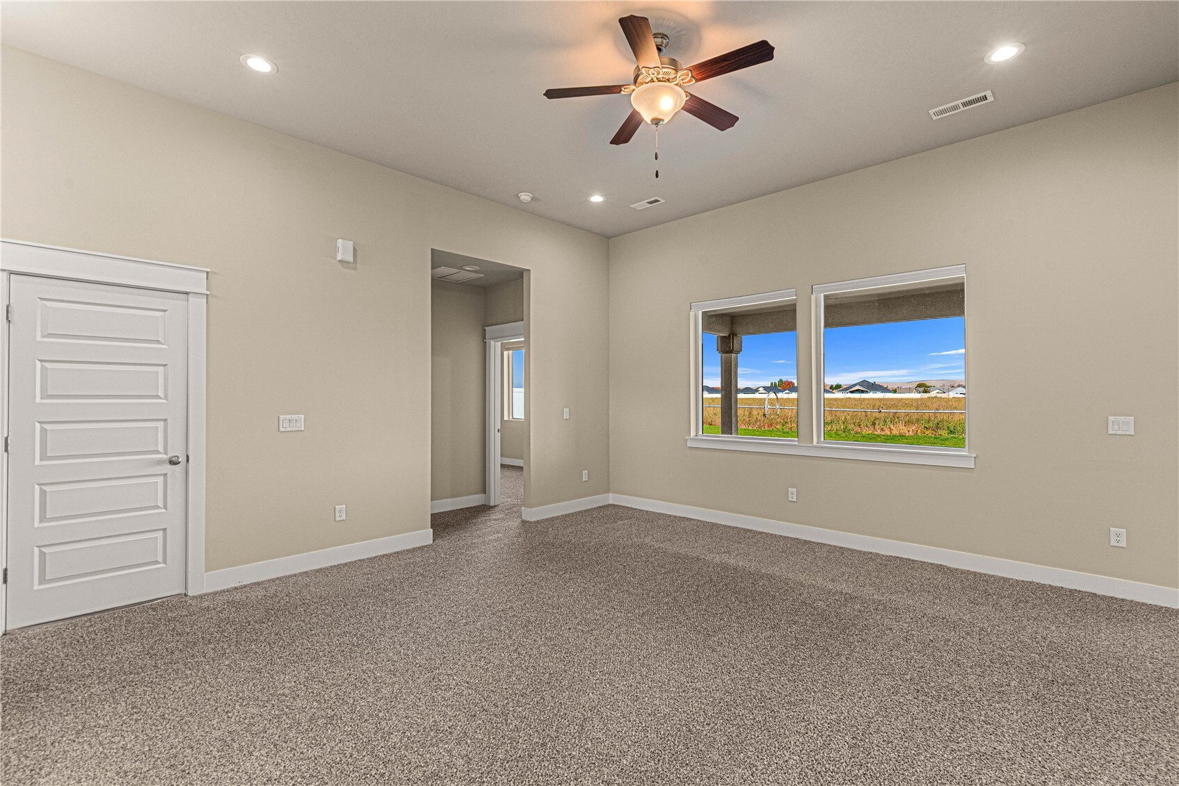819 P Street Property Photo 24