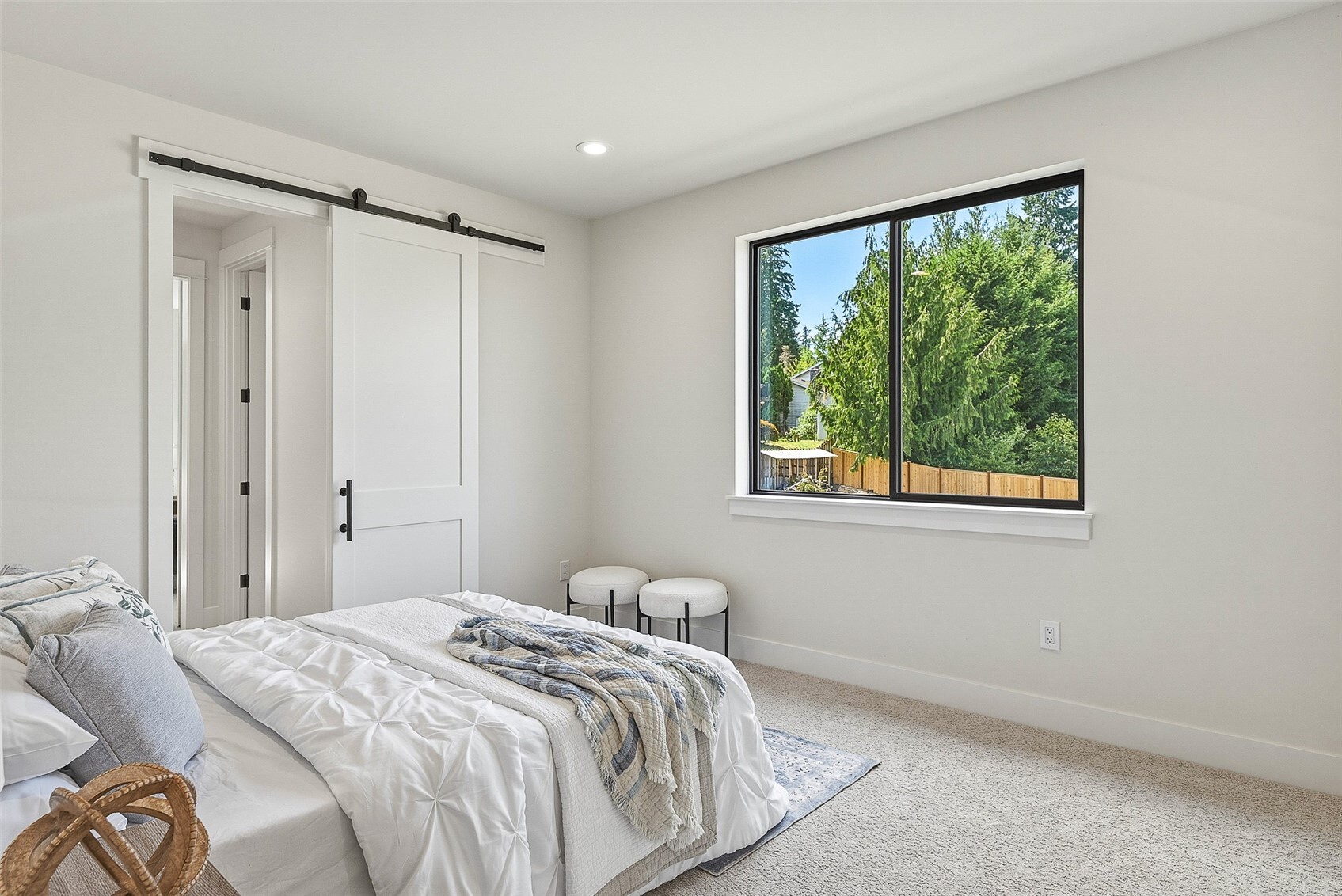 2960 215th Place Property Photo 14
