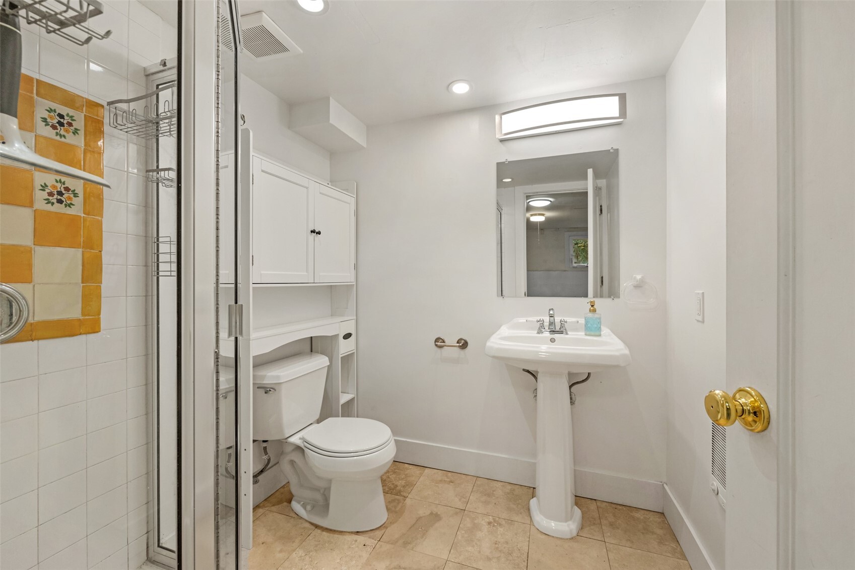 8 W Fulton Street Property Photo 20