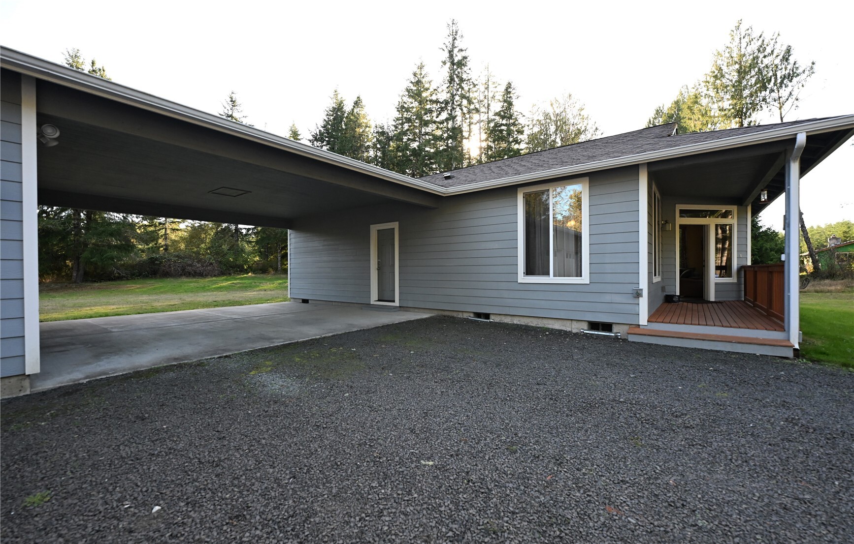 9 Foreman Road Property Photo 3