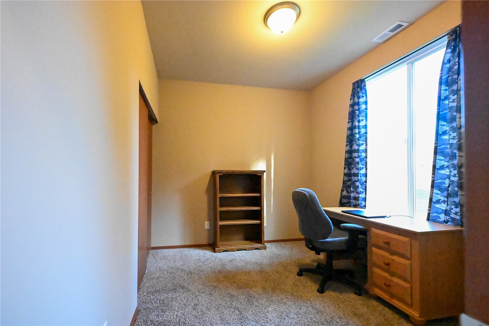 9 Foreman Road Property Photo 9