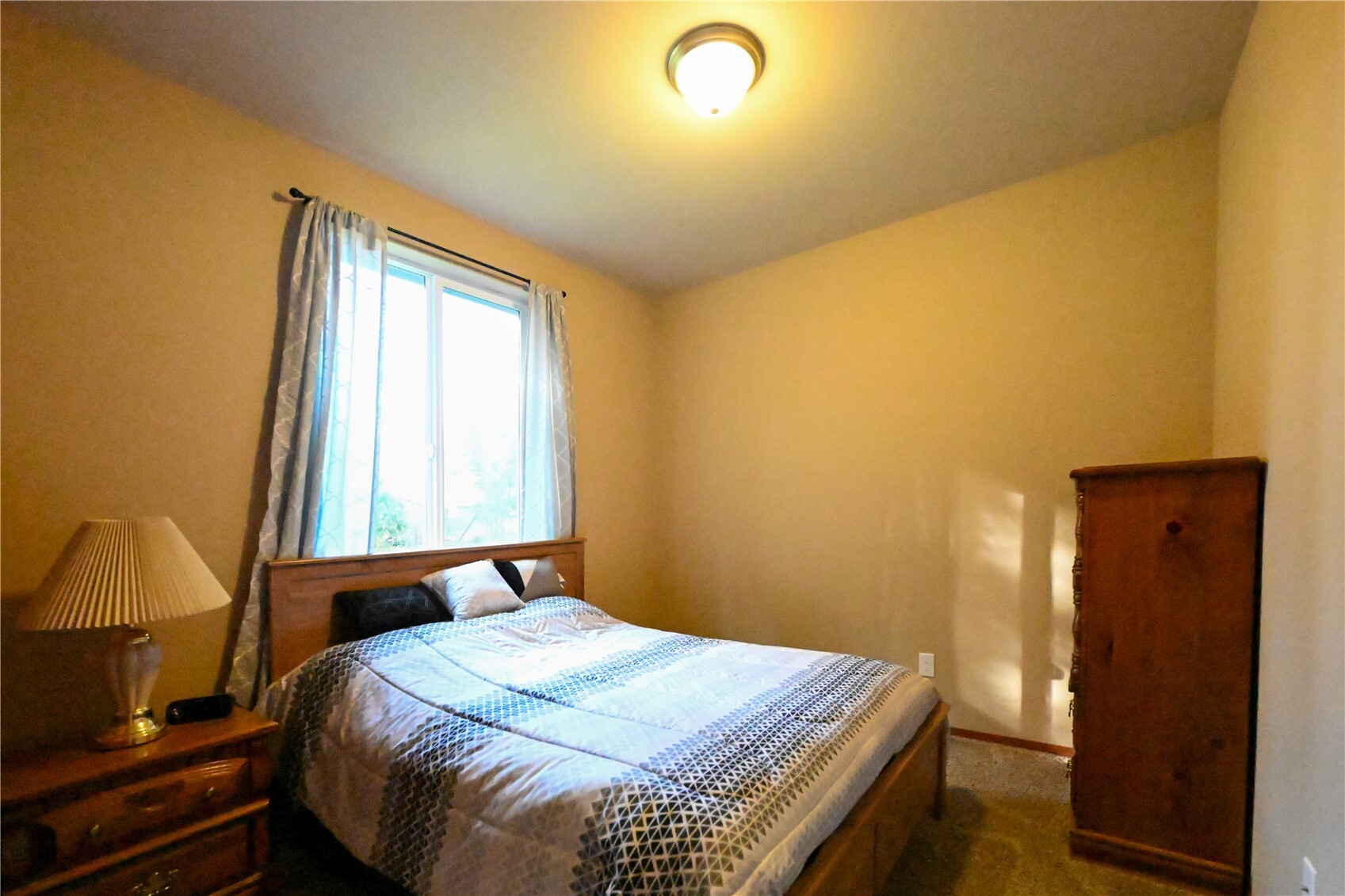 9 Foreman Road Property Photo 11