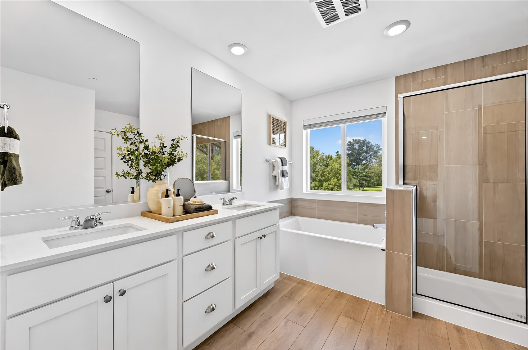 8434 44th Place Property Photo 17