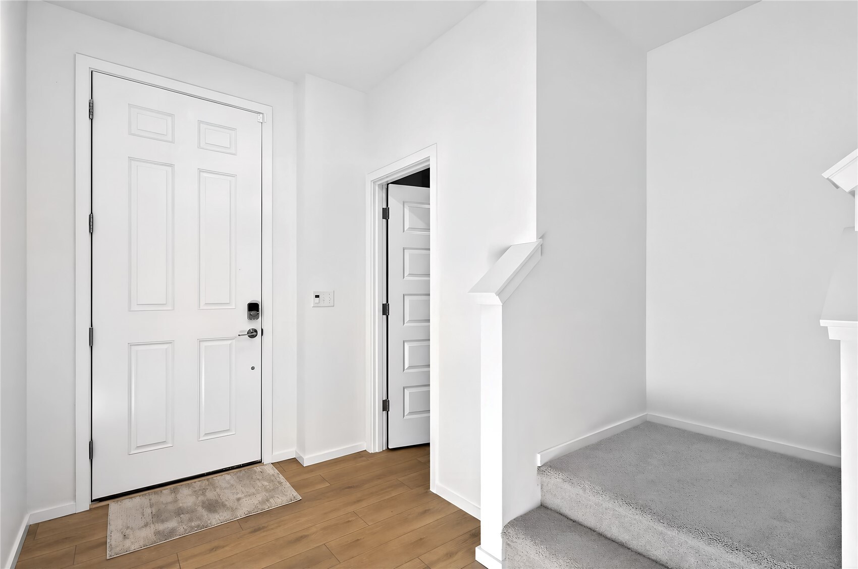 8434 44th Place Property Photo 28