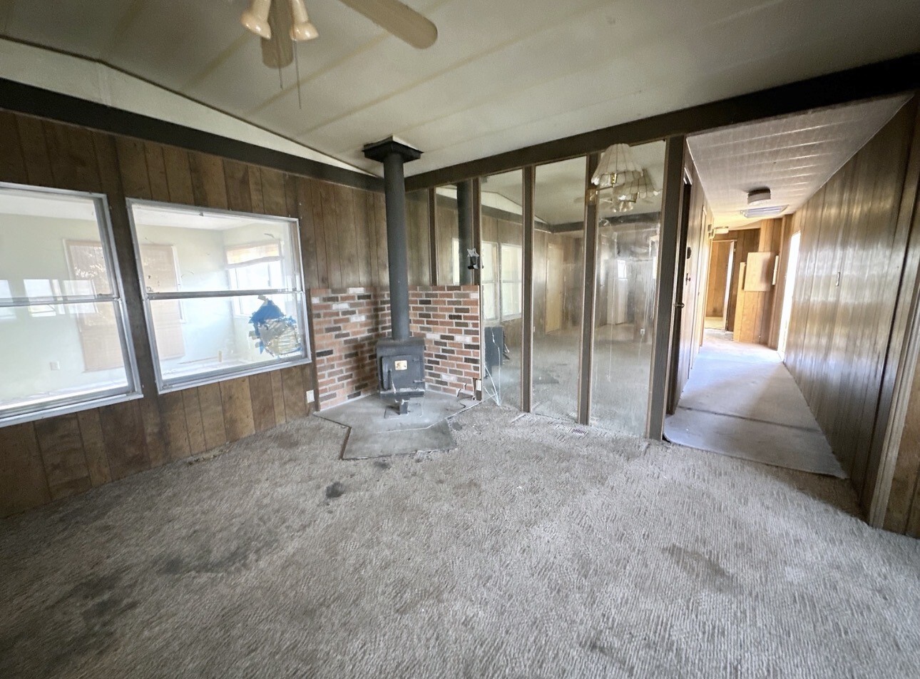 285 Omak River Road Property Photo 5