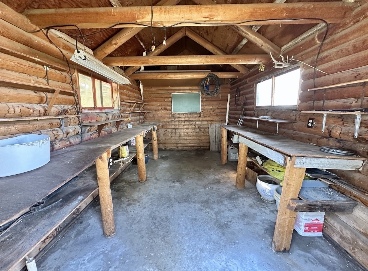 285 Omak River Road Property Photo 6