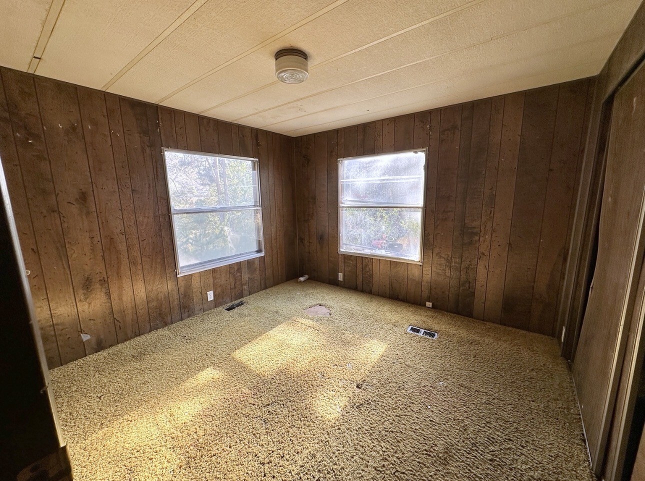 285 Omak River Road Property Photo 12