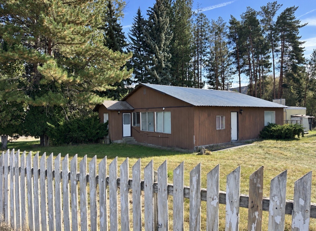 285 Omak River Road Property Photo 19