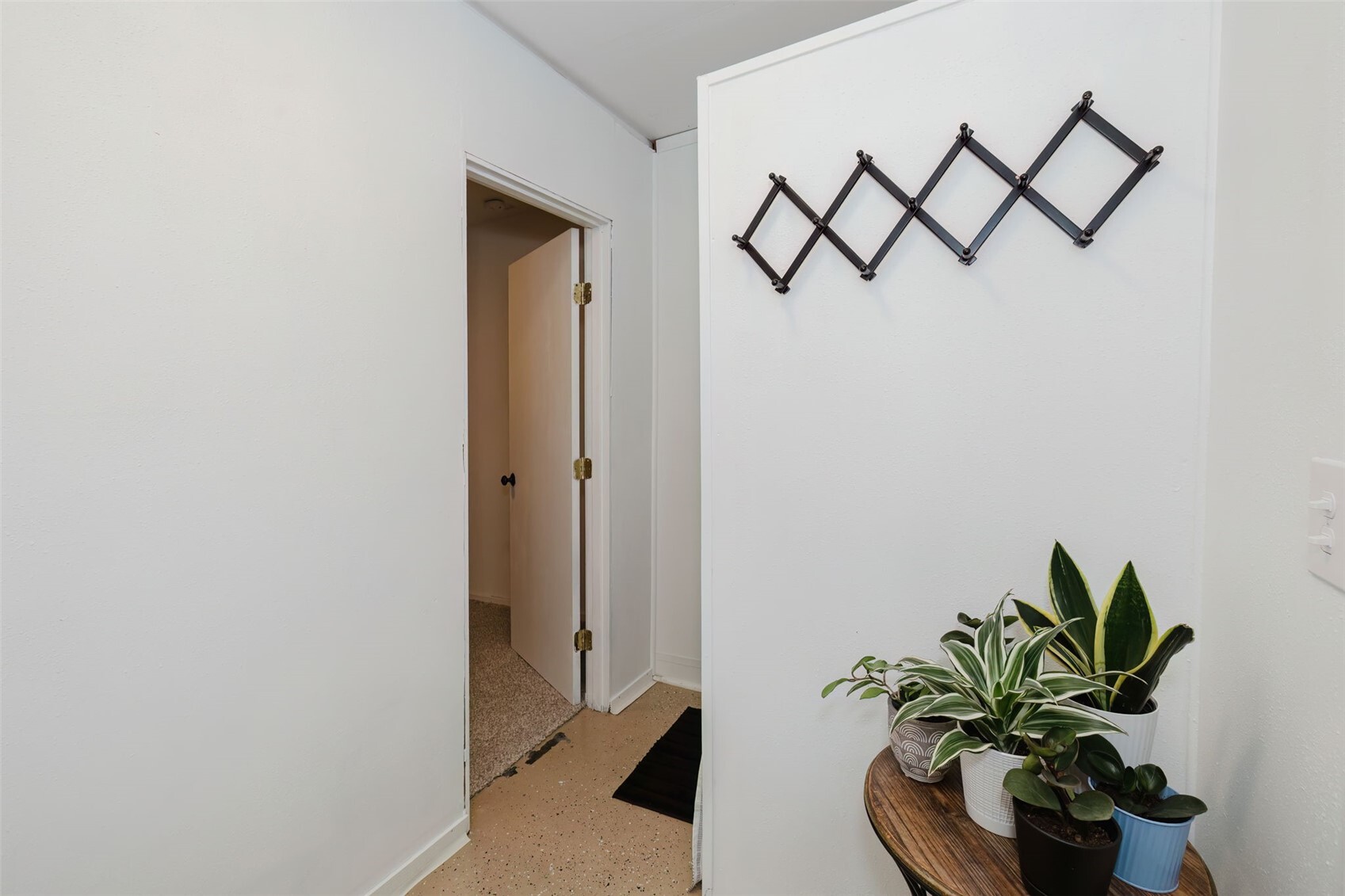 2303 Se Abernathy Court Property Photo 16