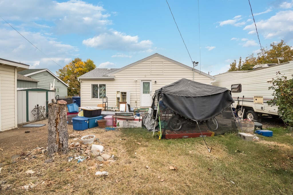 417 Winslow Avenue Property Photo 14