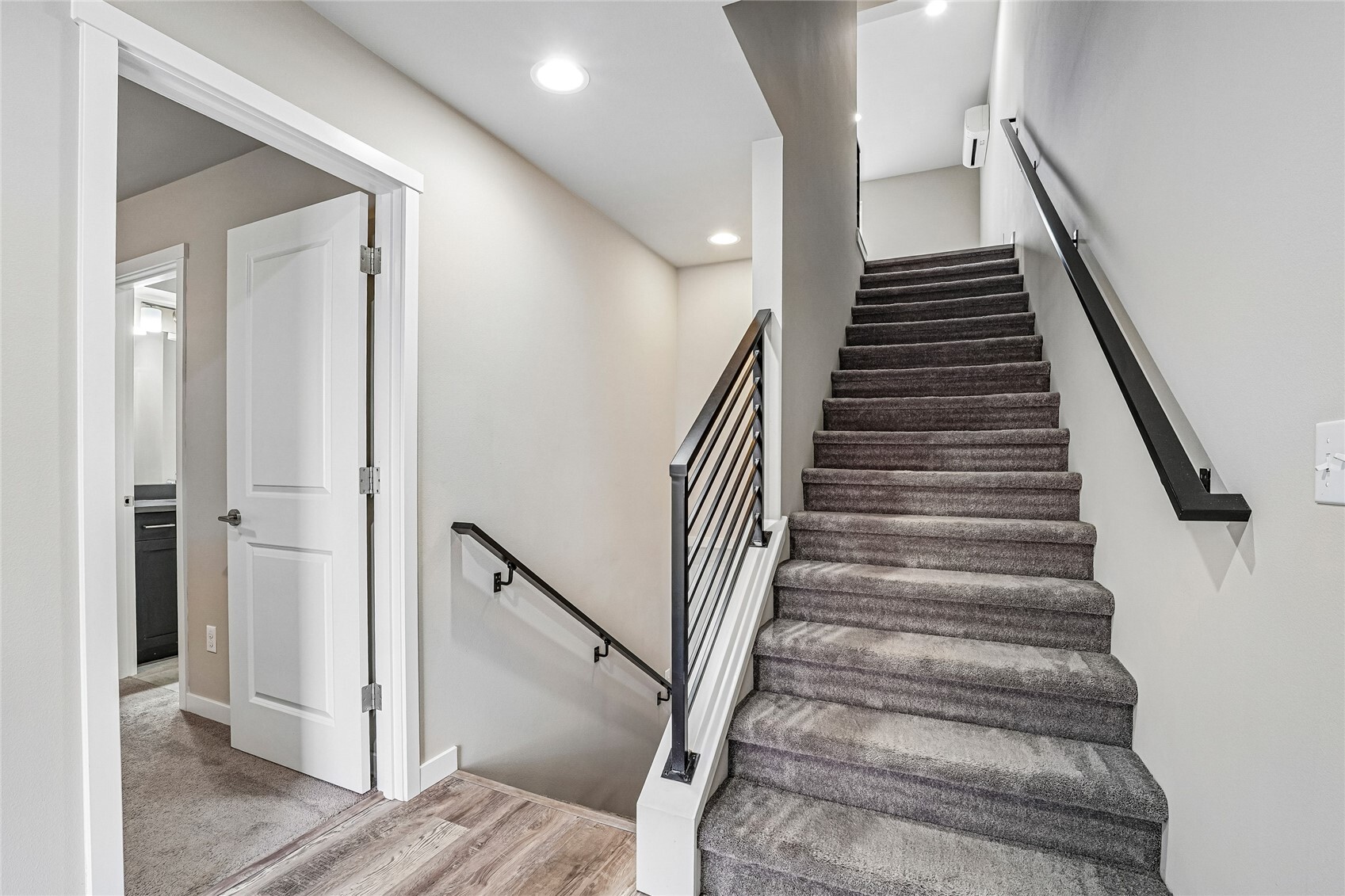 16021 Manor Way A3 Property Photo 4