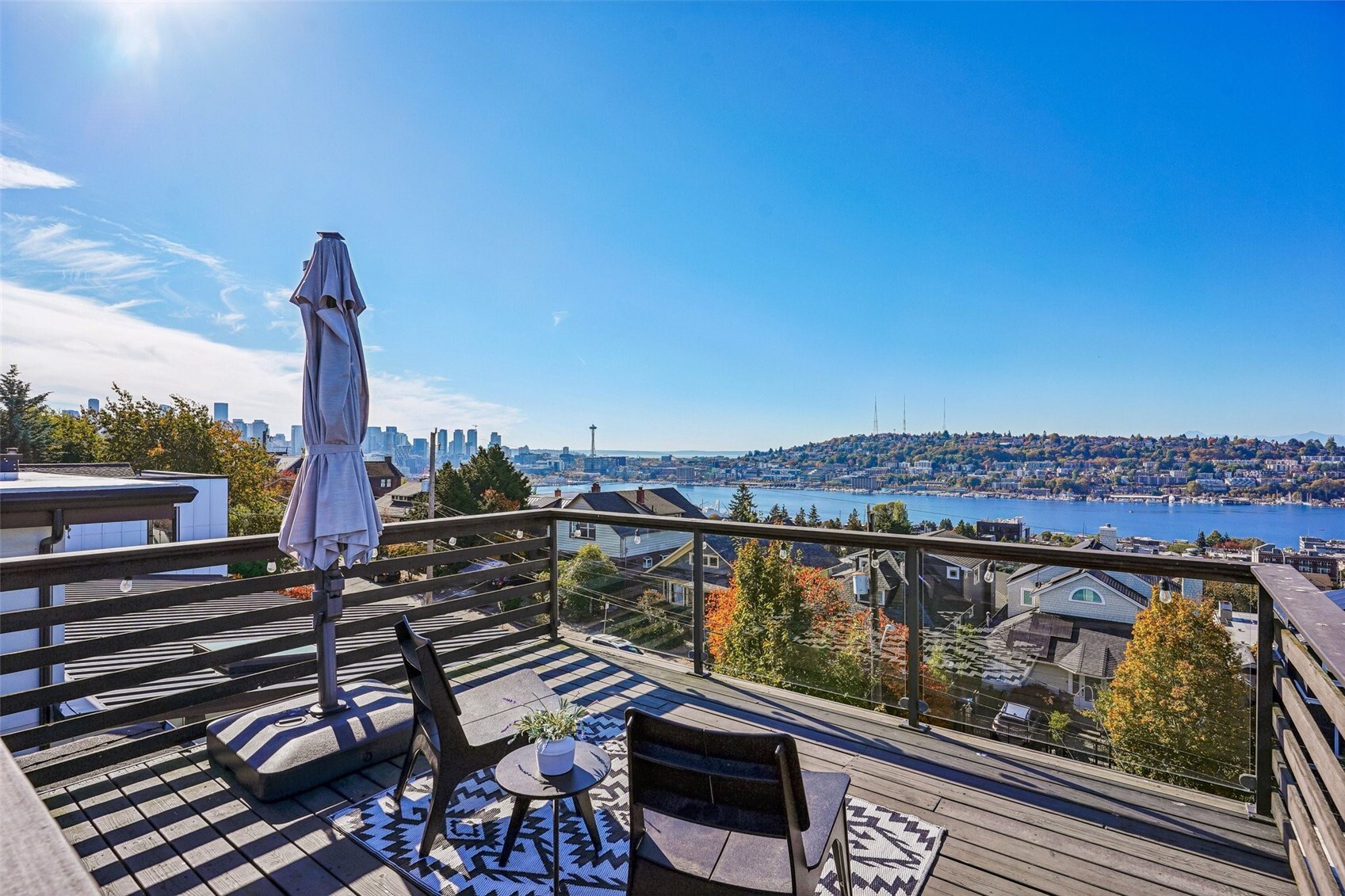 2220 Broadway Property Photo 1