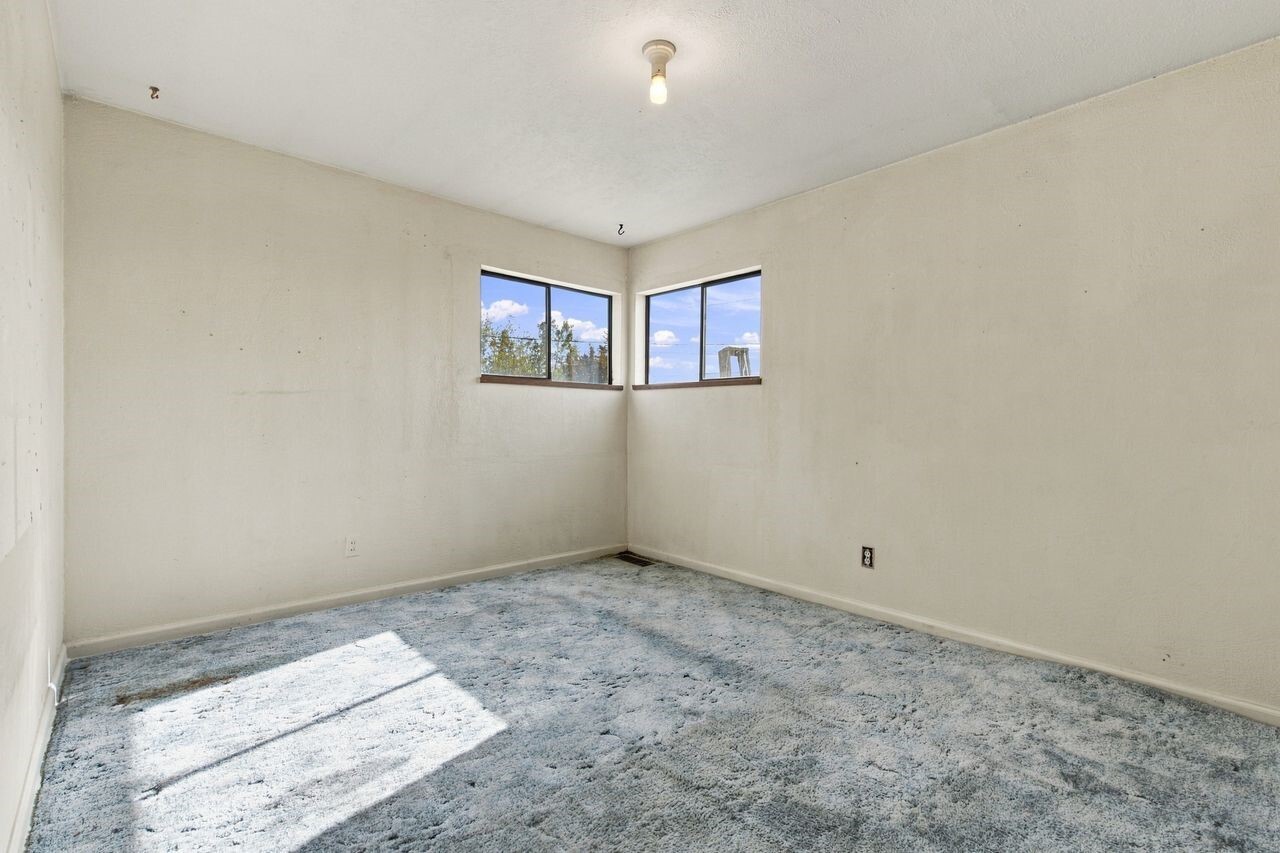 2323 Terrace Street Property Photo 20