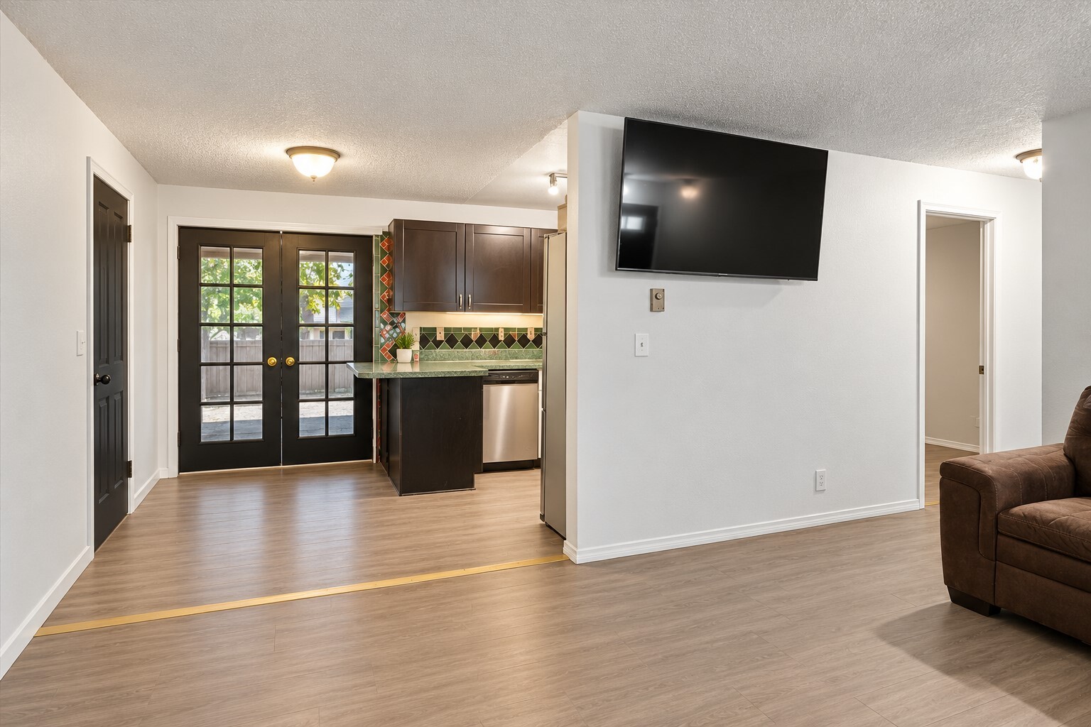 18325 114th Place Property Photo 8