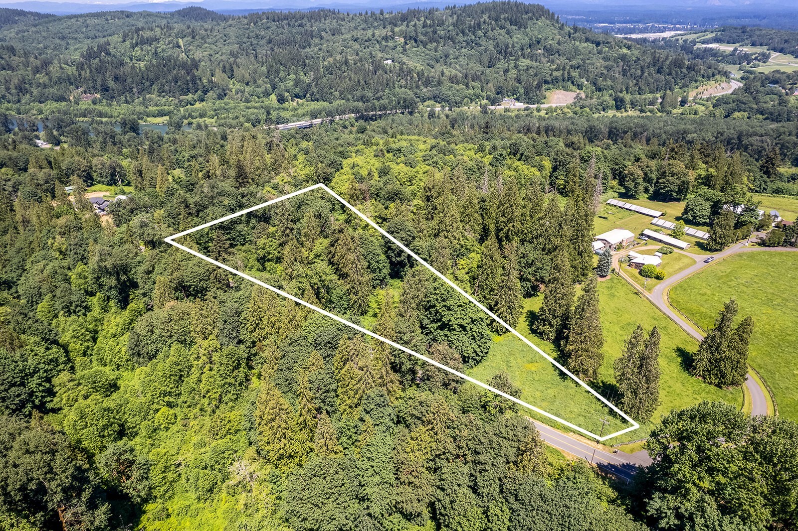 18901 Welch Road Property Photo 1