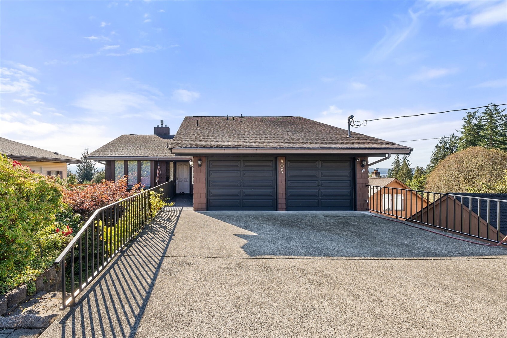 405 2nd Avenue Property Photo 4
