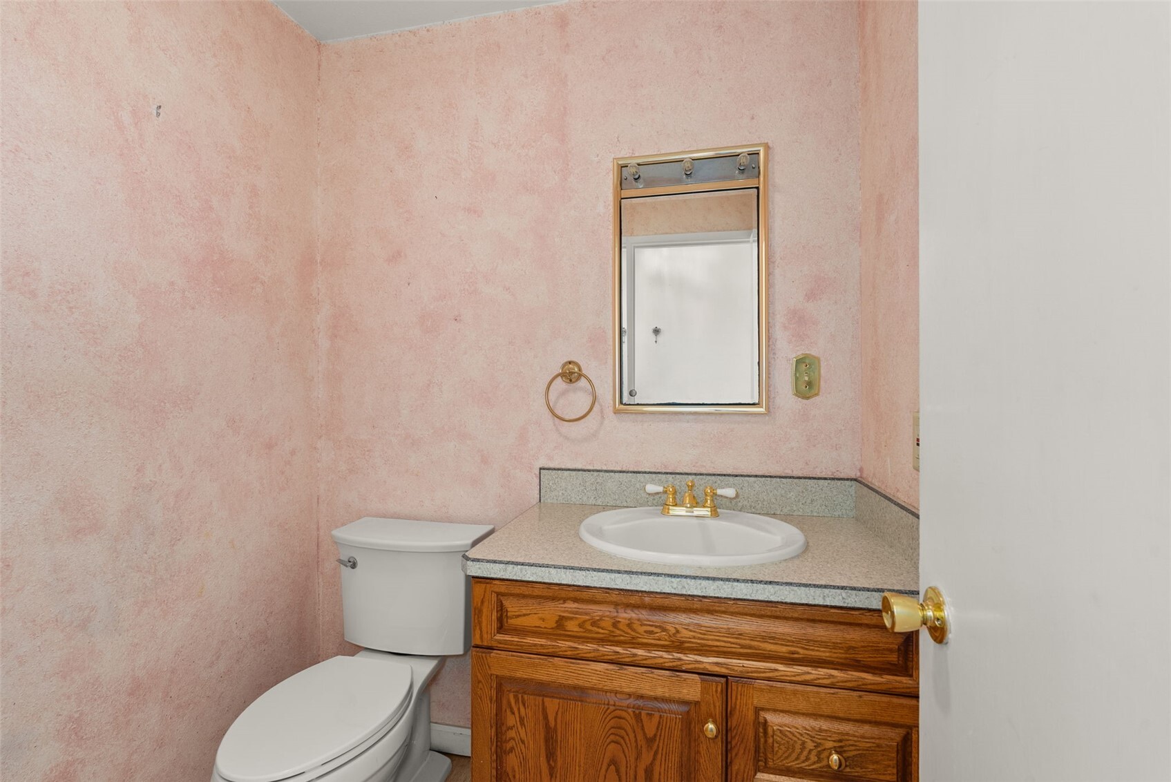 405 2nd Avenue Property Photo 19