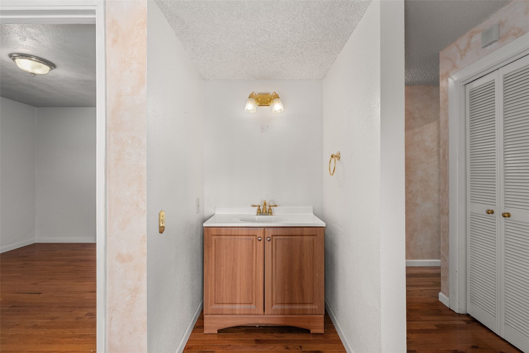 405 2nd Avenue Property Photo 27