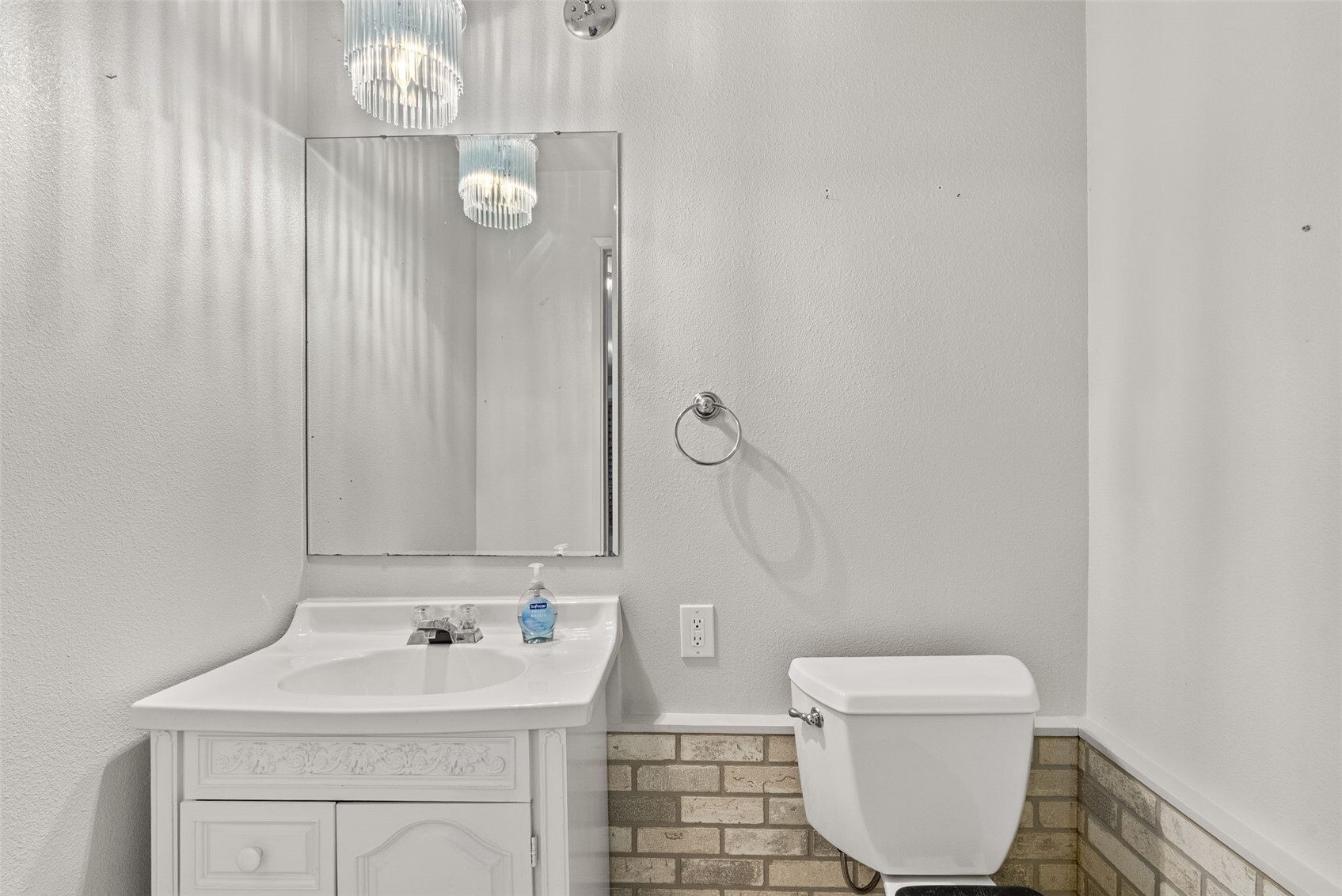 405 2nd Avenue Property Photo 36