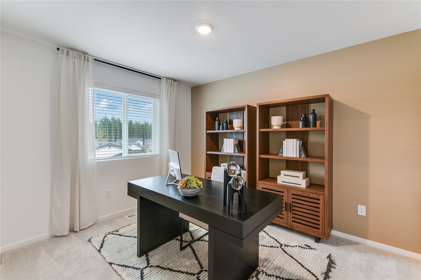4998 Capilano Lane Property Photo 12