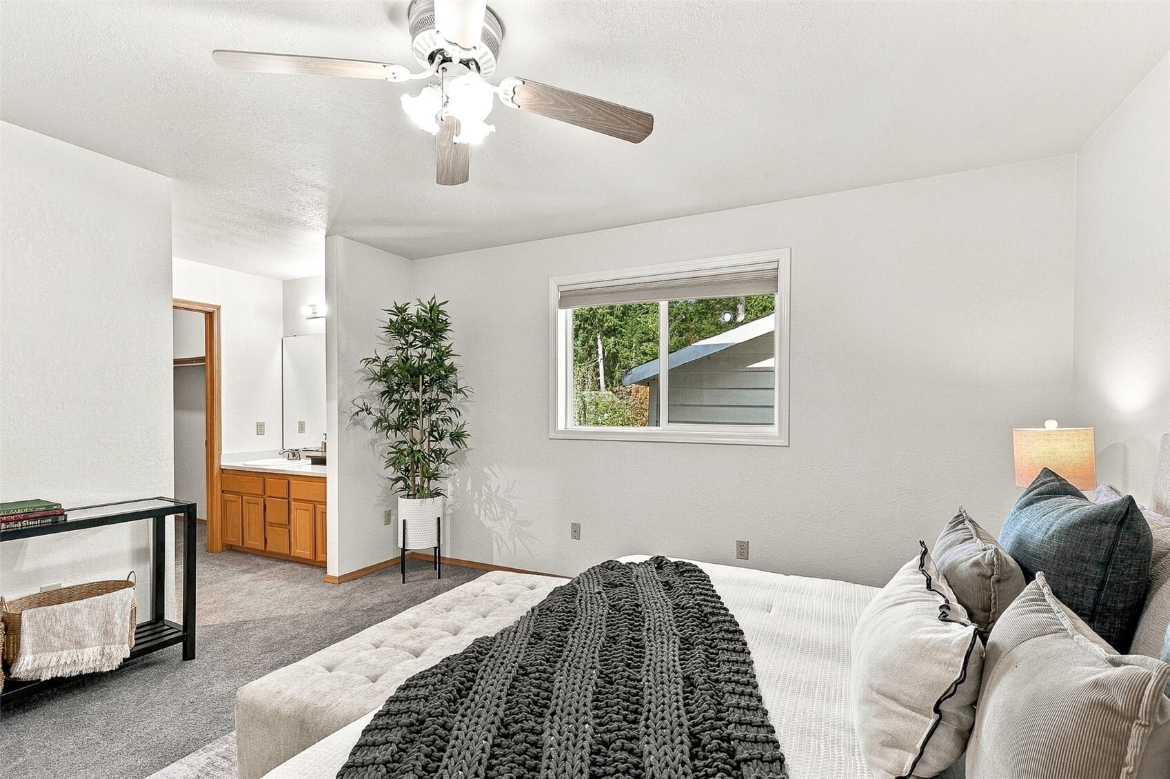 223 60th Place Property Photo 13