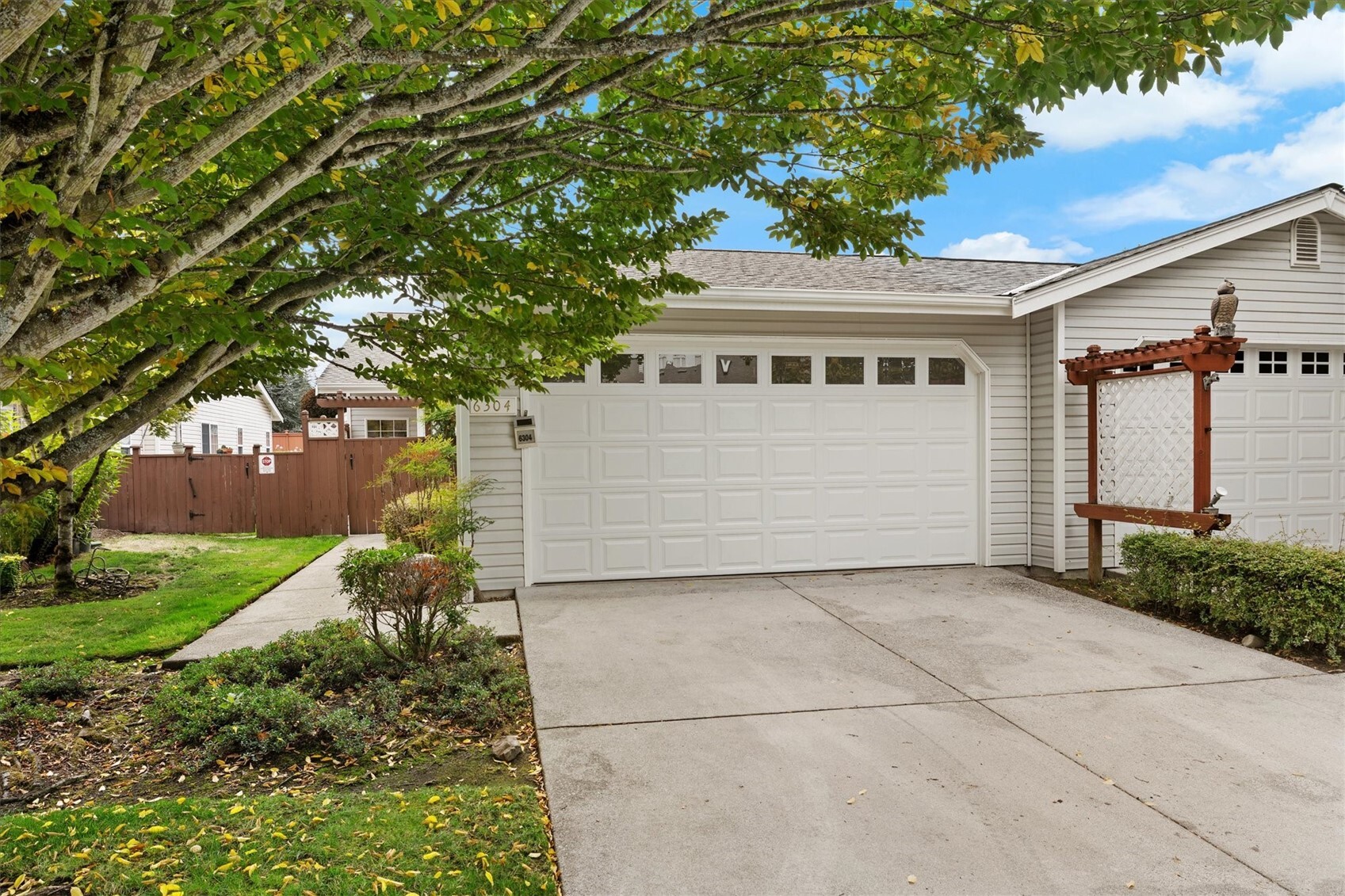 6304 Sheffield Lane Property Photo 1