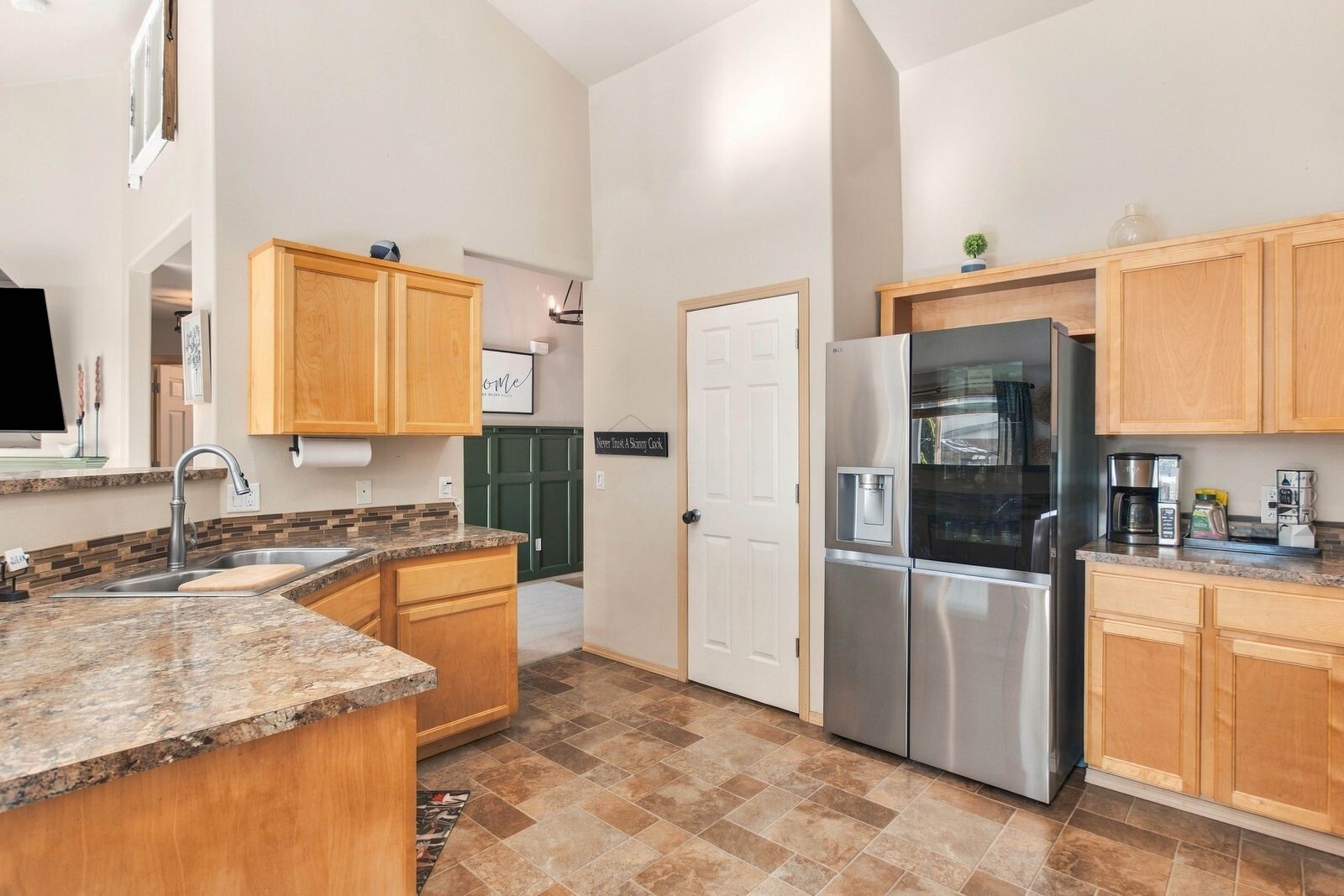 16525 92nd Avenue Property Photo 9