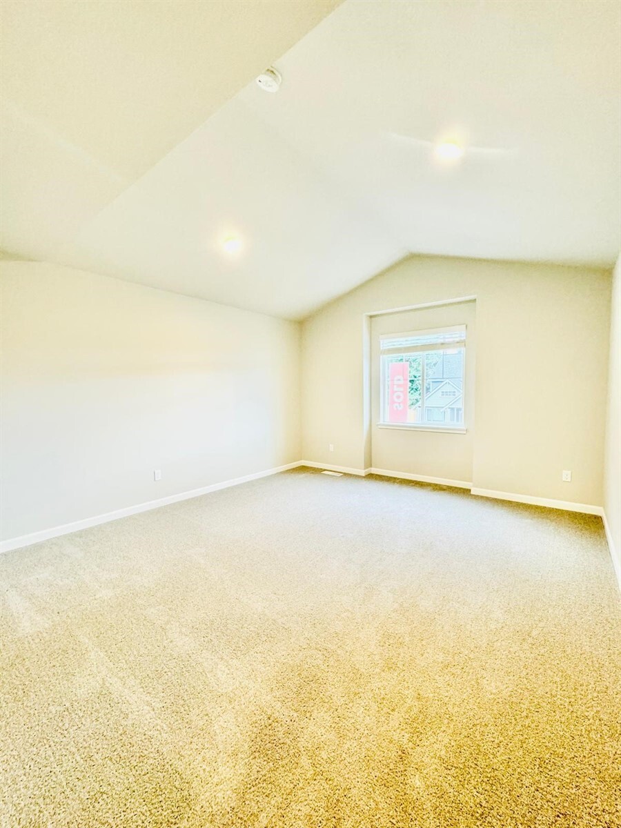 16514 8th Avenue Property Photo 22