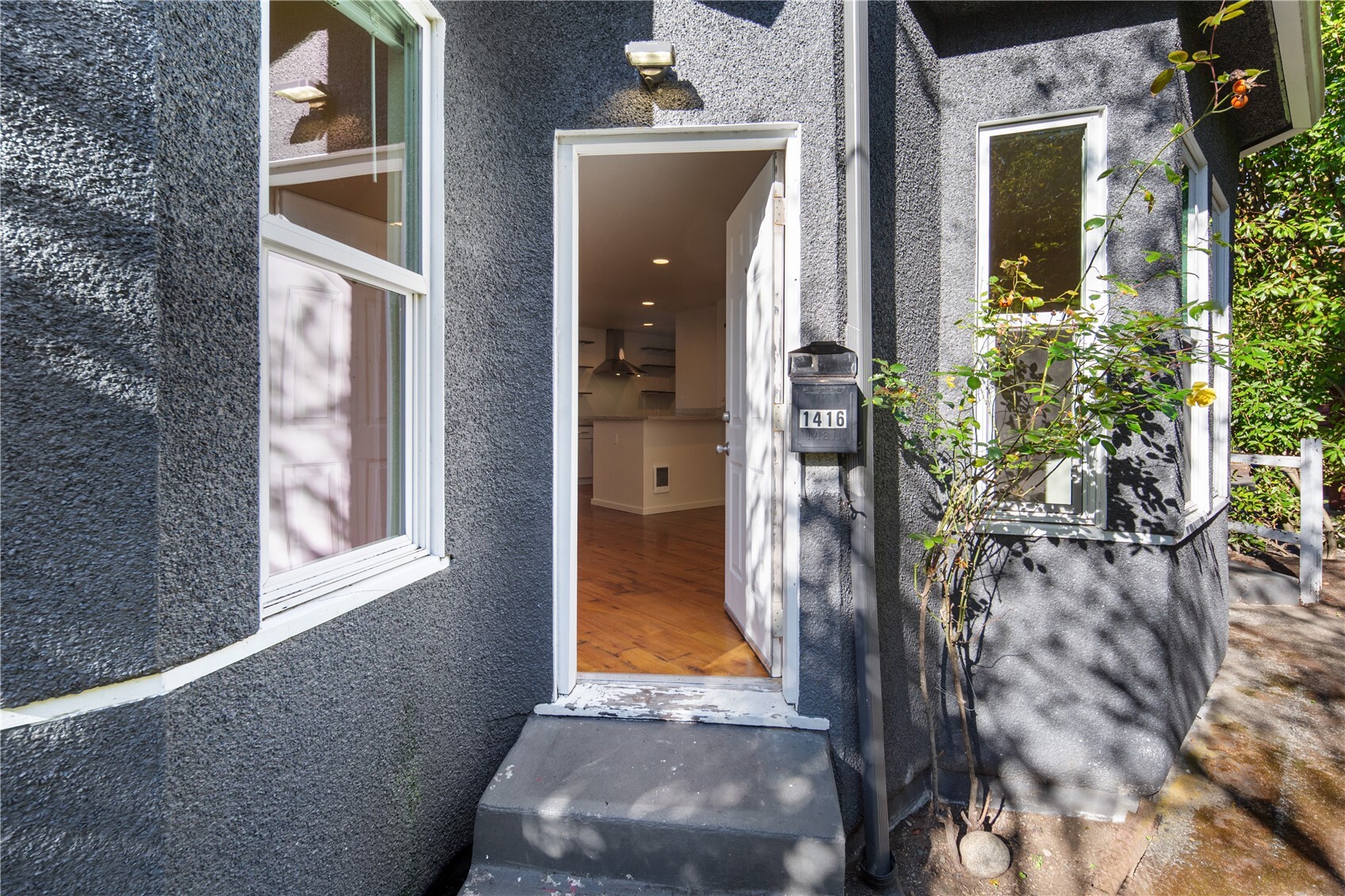 1414 E Spring Street Property Photo 14