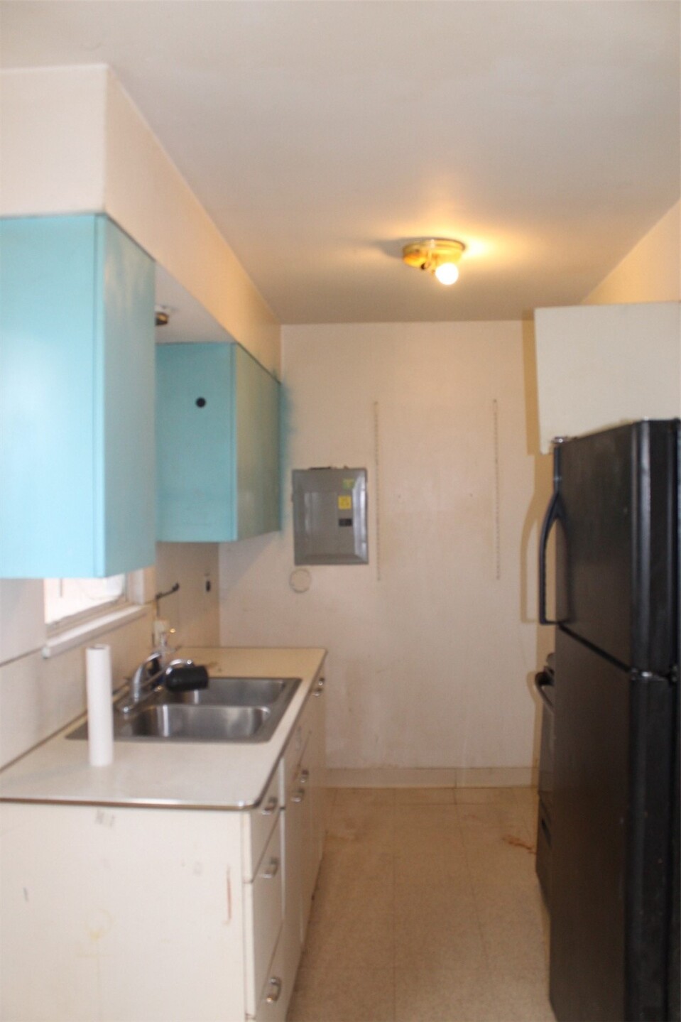 1237 E Terrace Avenue Property Photo 6