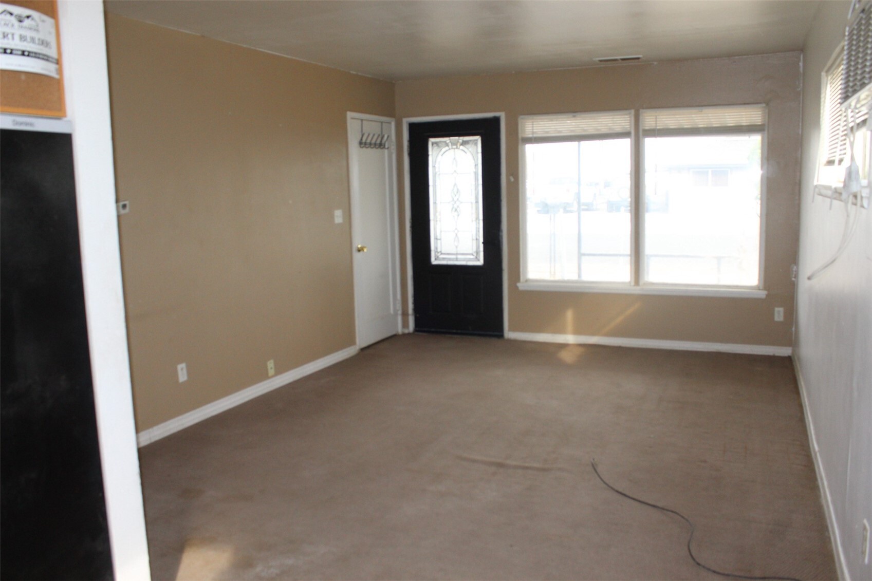 1237 E Terrace Avenue Property Photo 7