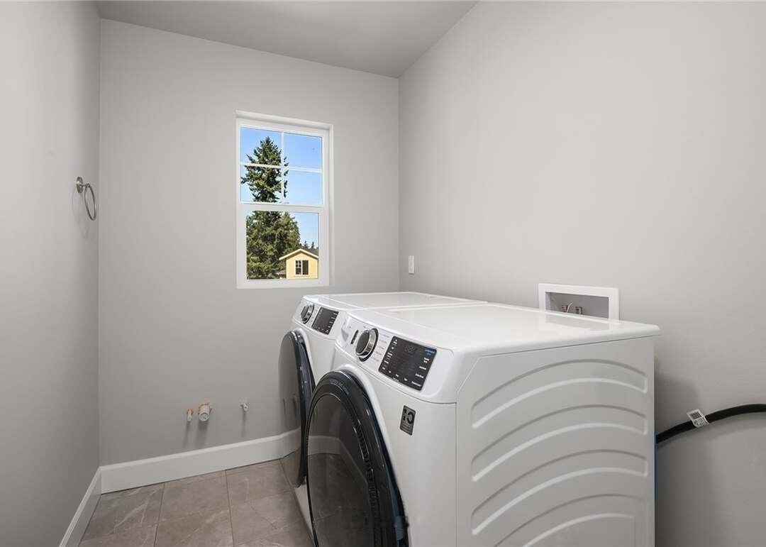 4740 244th Ct Se Property Photo 16