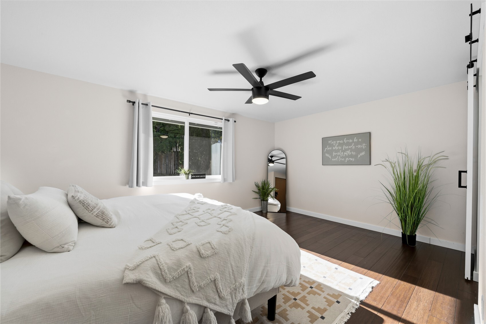19041 Se 271st Place Property Photo 13