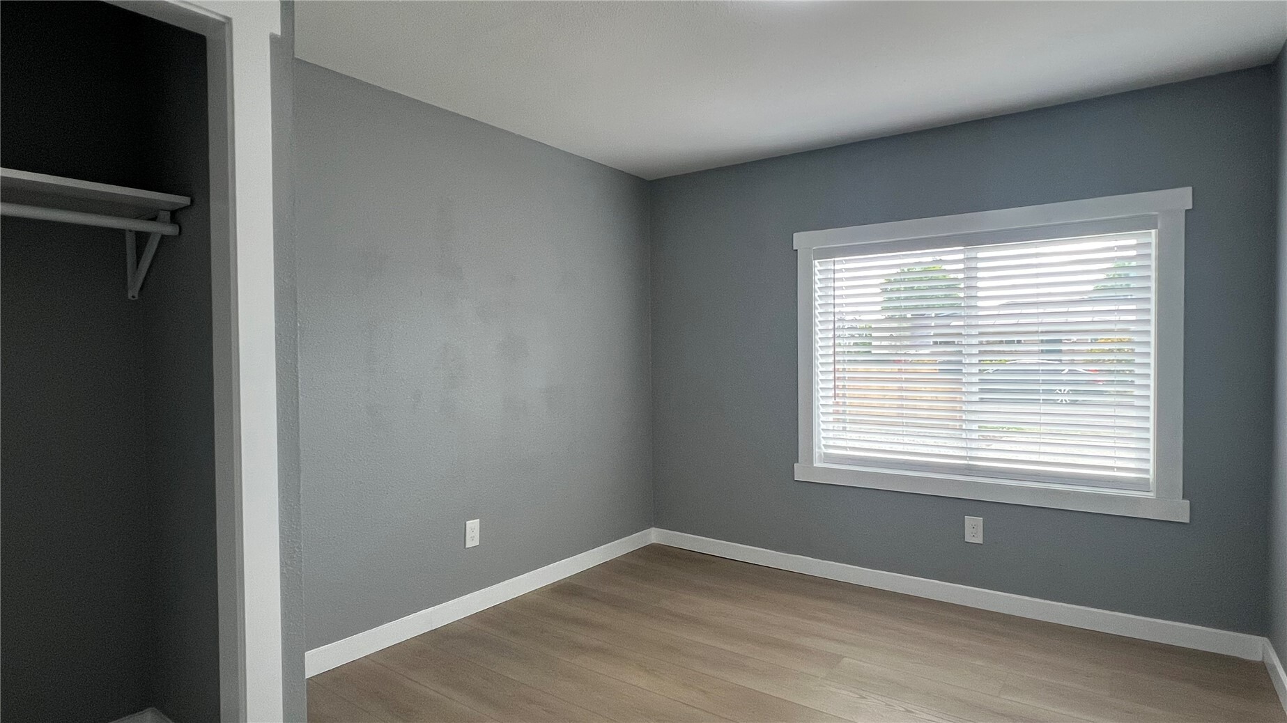 7643 S Ainsworth Avenue Property Photo 17