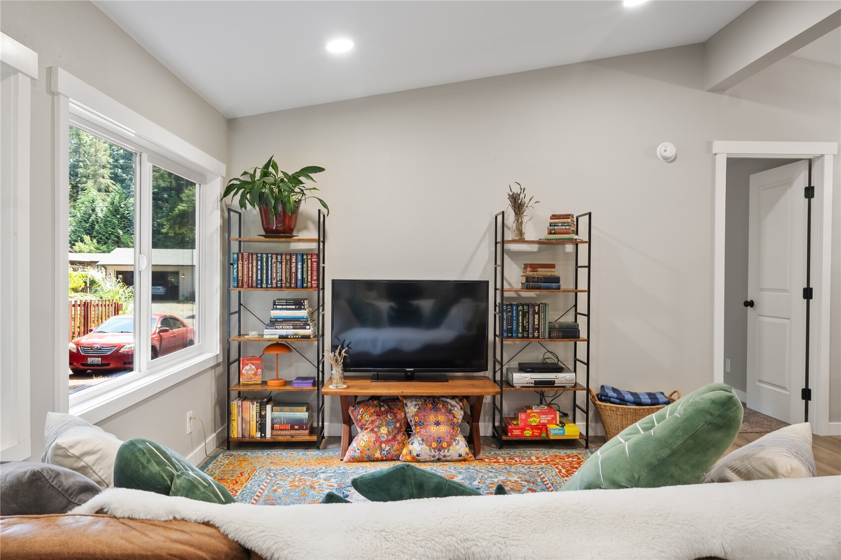 40 E Herron Place Property Photo 7