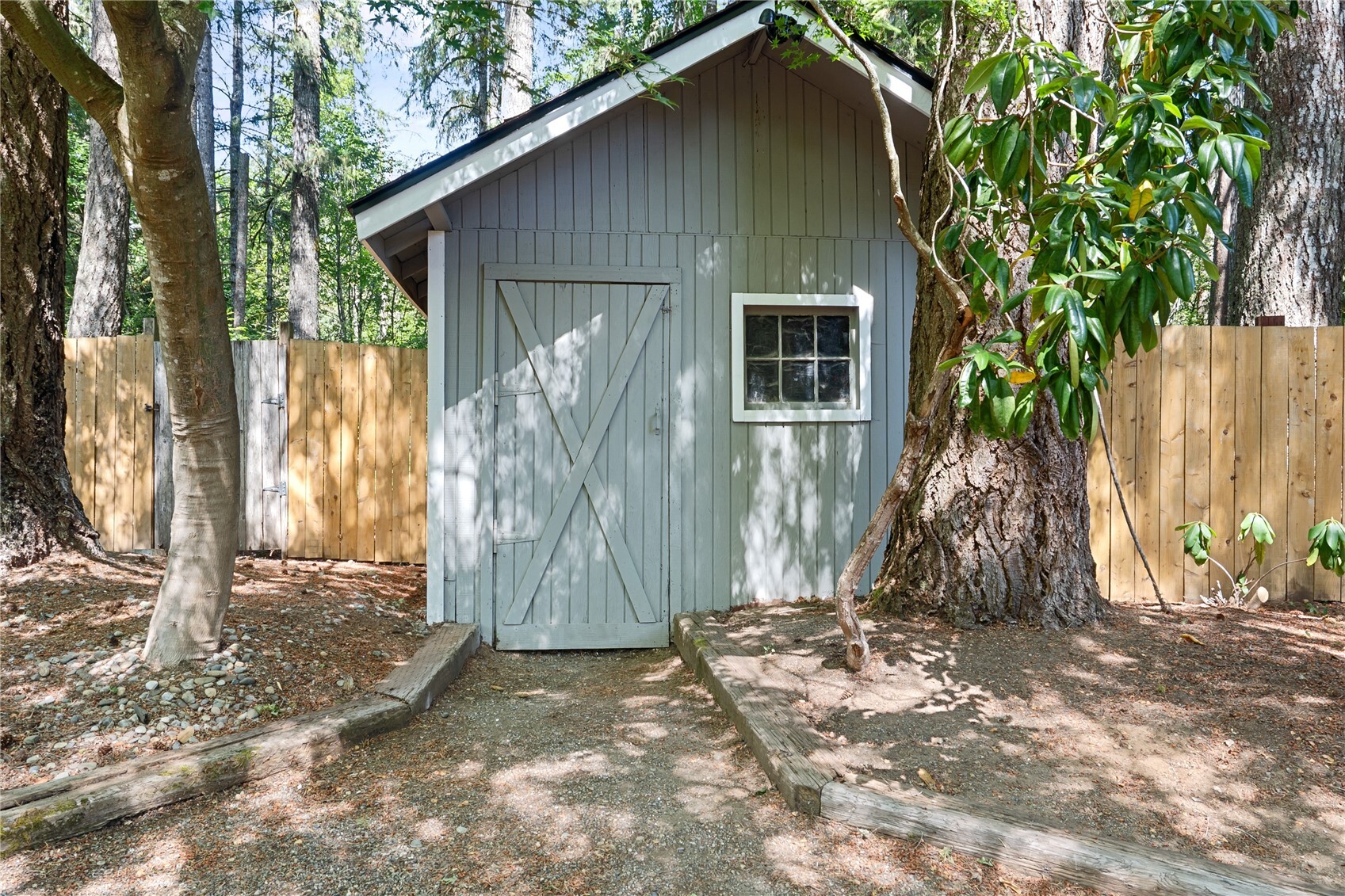 40 E Herron Place Property Photo 31