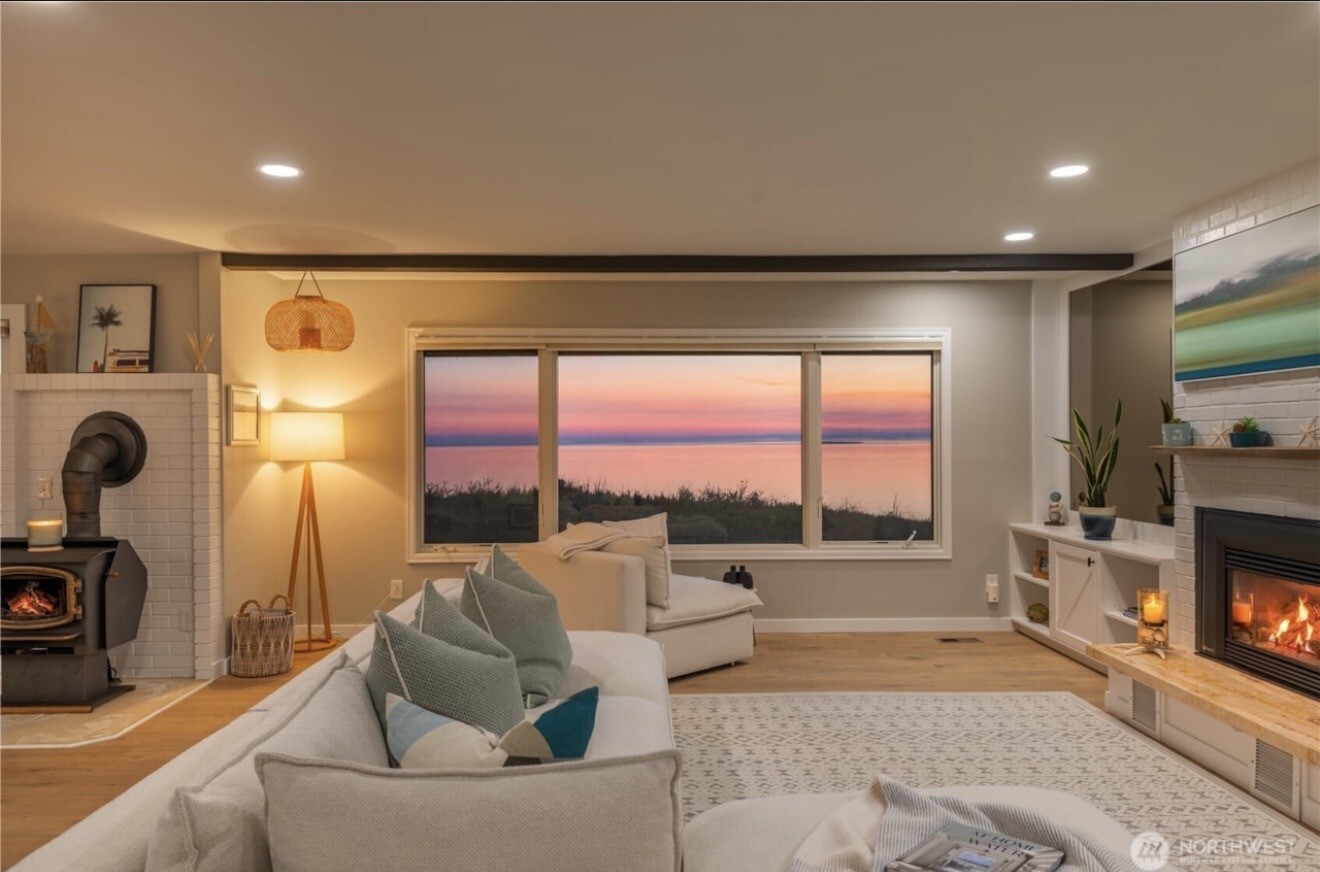 2285 West Beach Road #c Property Photo 6