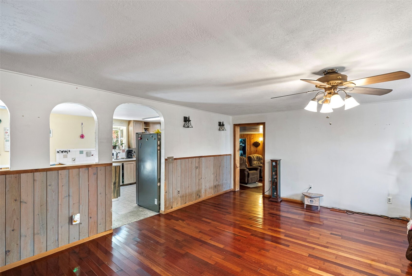 1751 Sw J H Road Property Photo 11