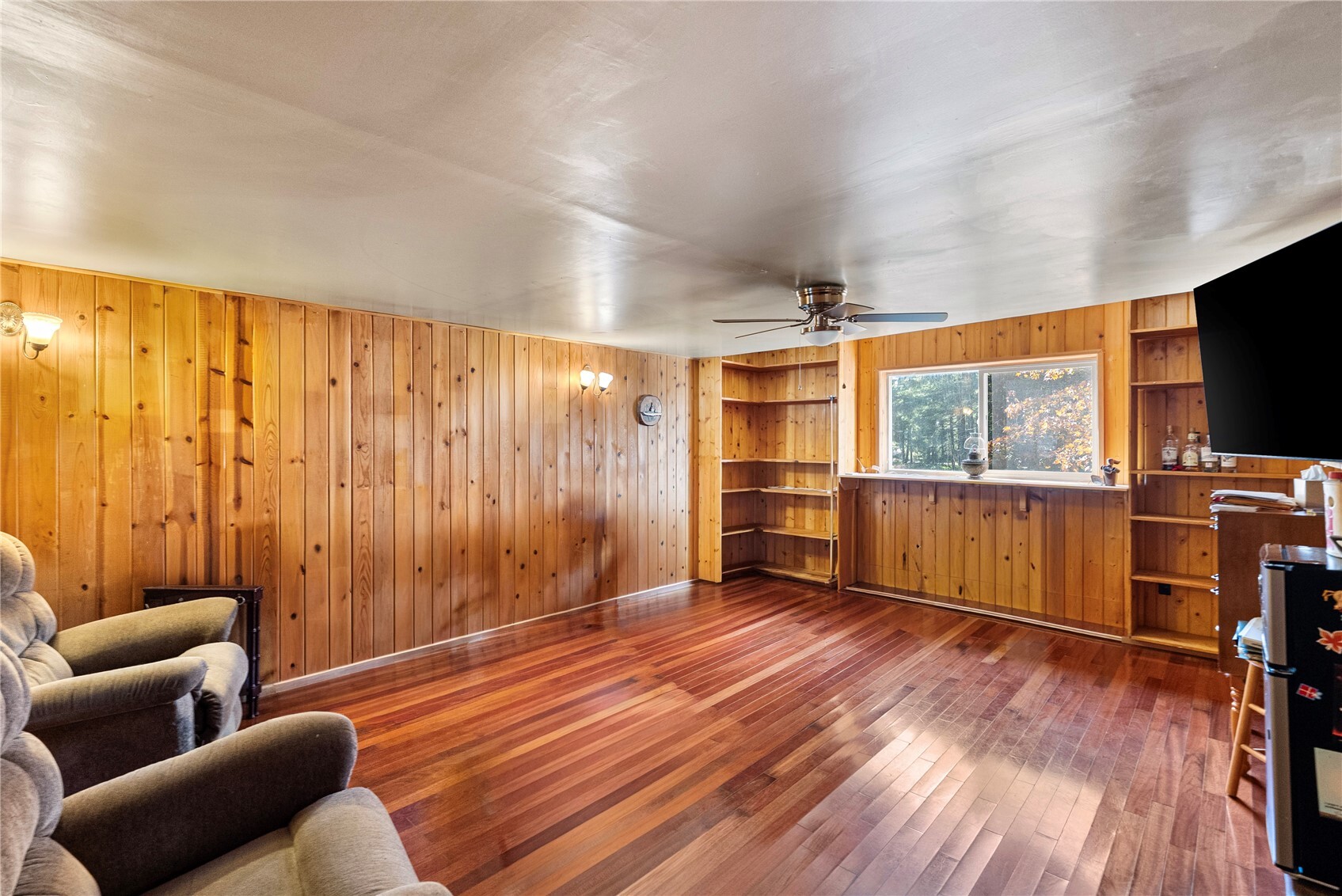 1751 Sw J H Road Property Photo 12