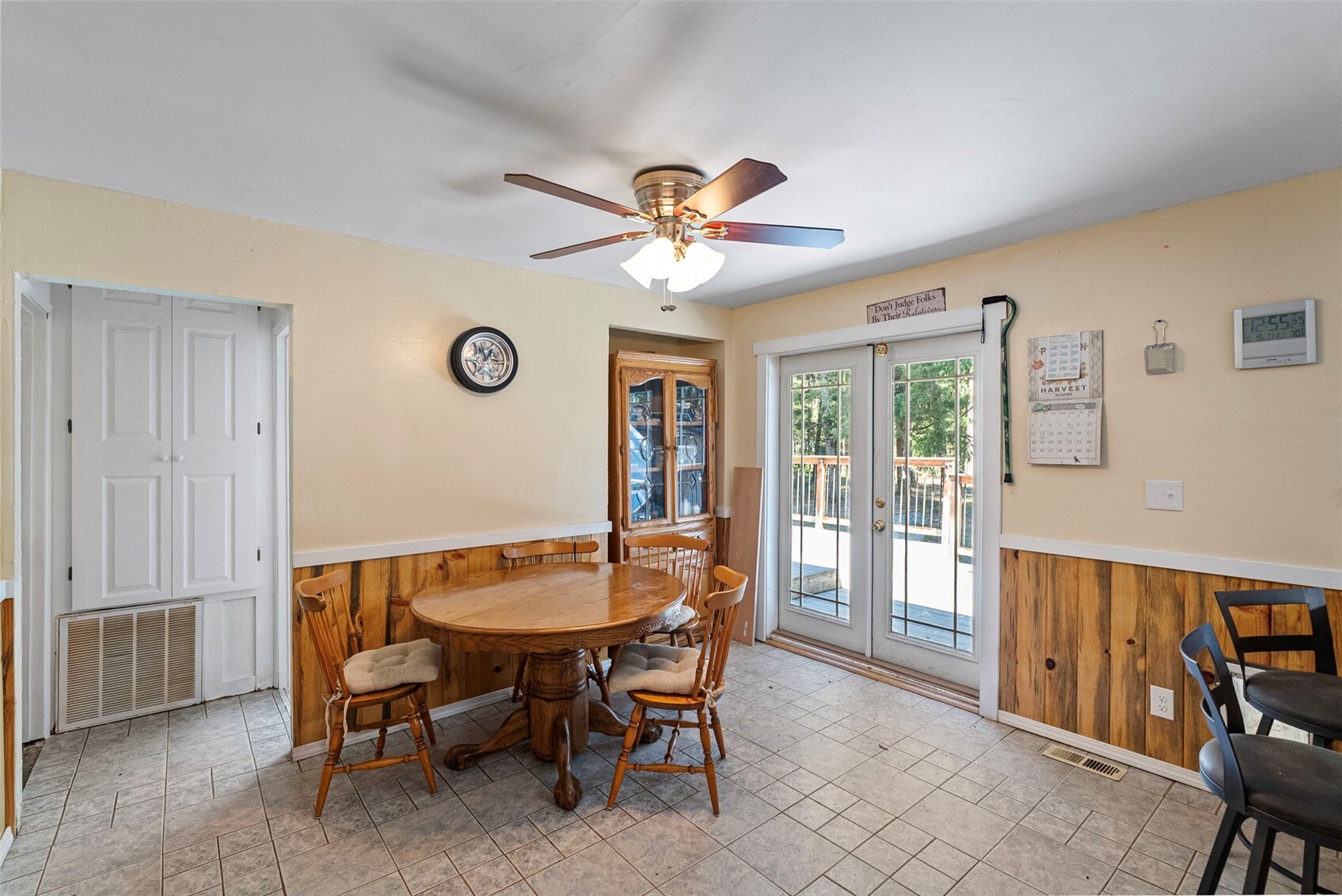1751 Sw J H Road Property Photo 15