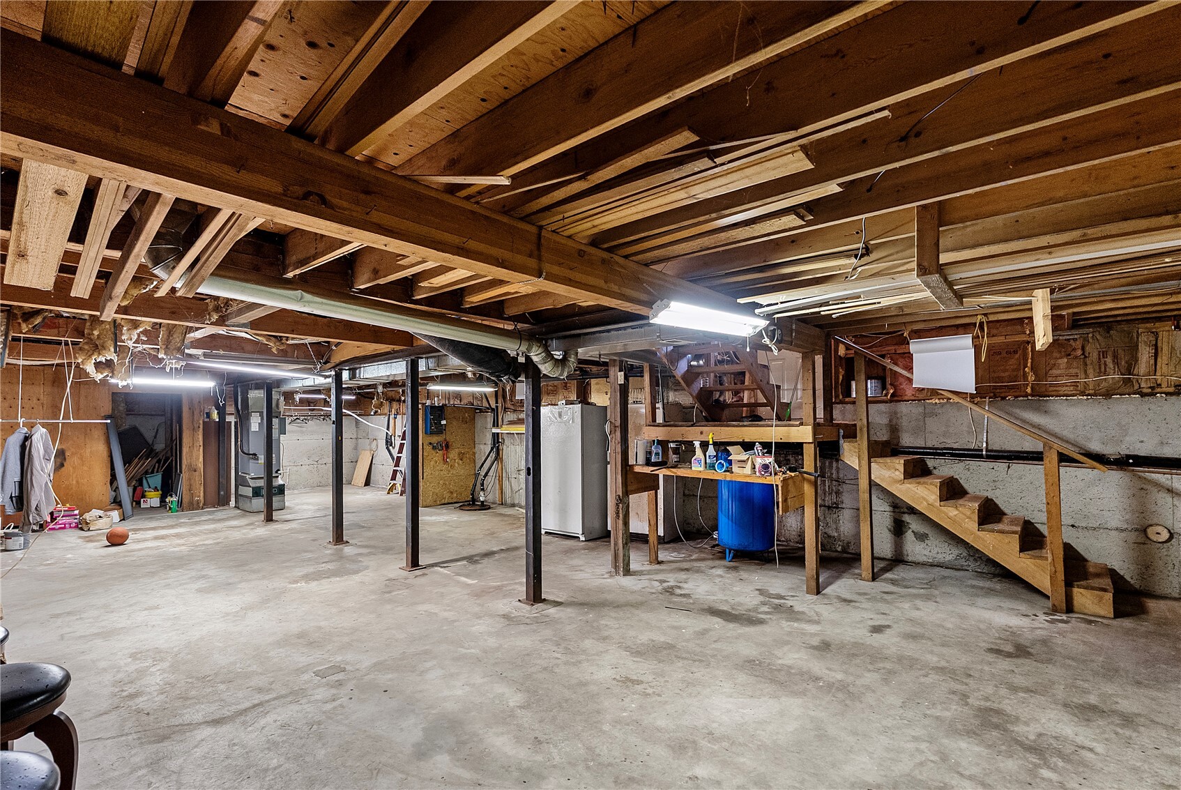 1751 Sw J H Road Property Photo 22