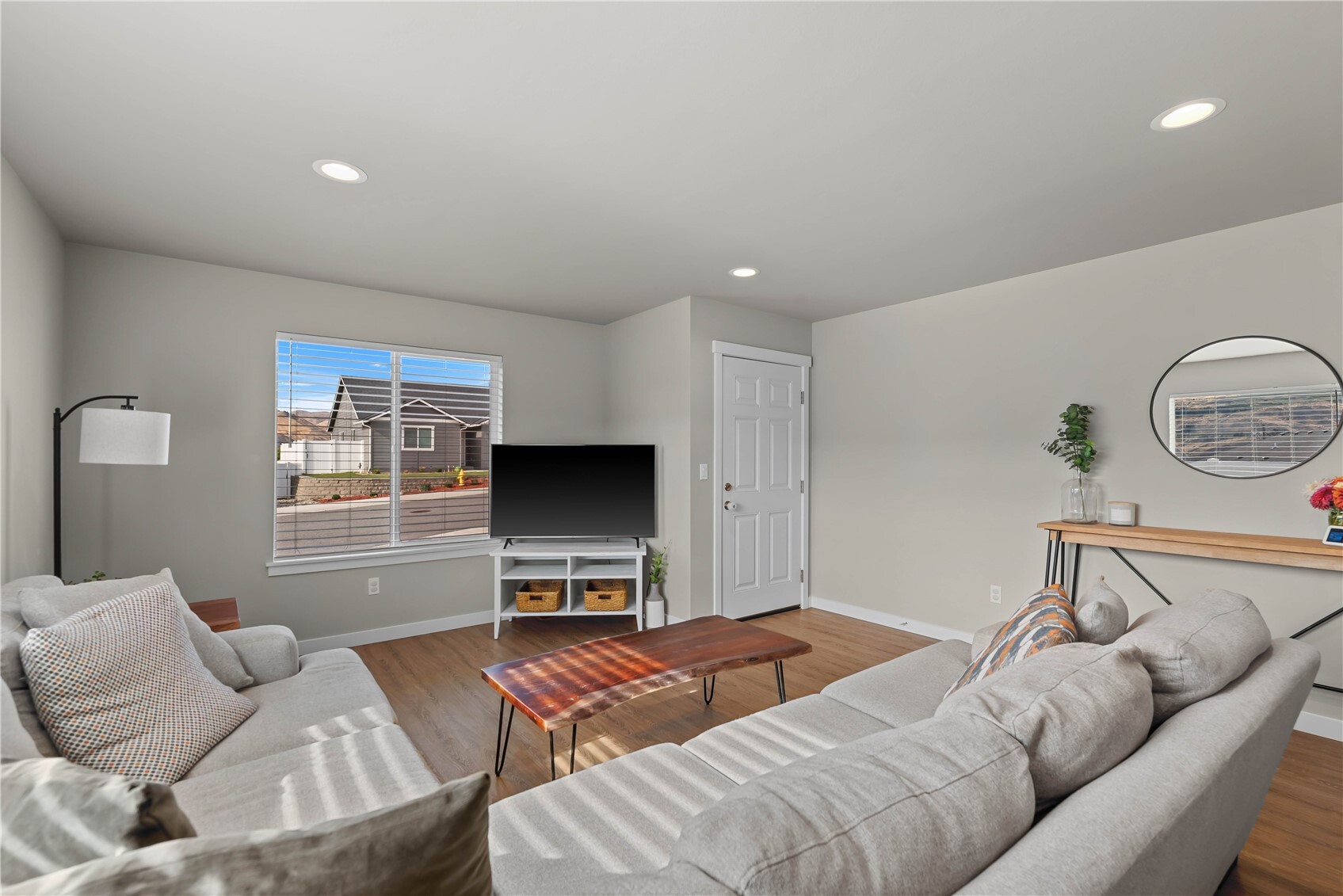 2243 Se Marlette Road Property Photo 4