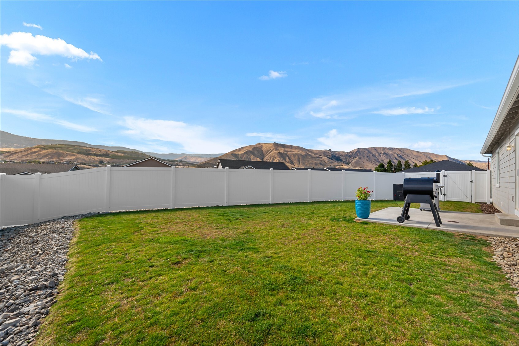 2243 Se Marlette Road Property Photo 32