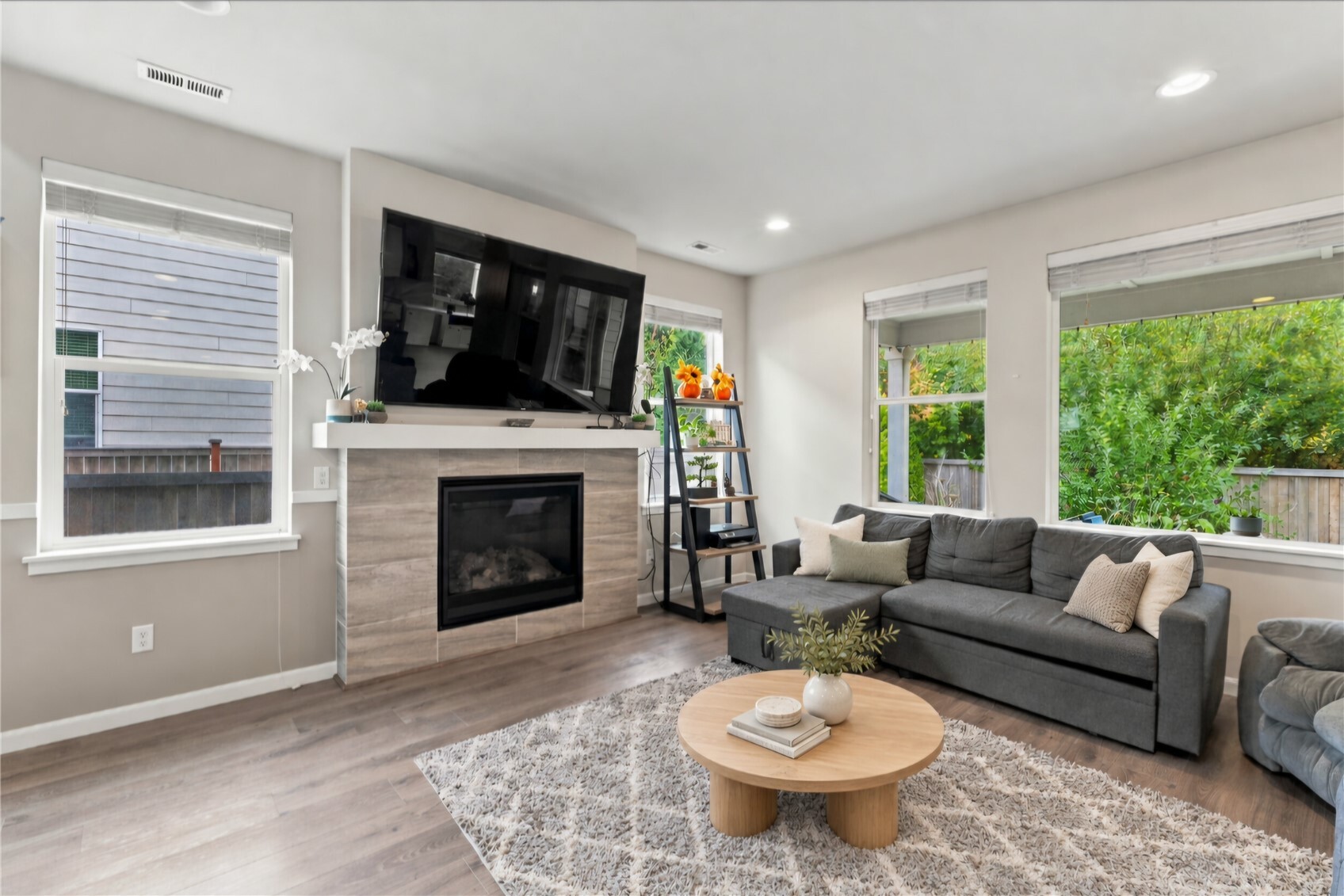 10947 Echo Rock Place Property Photo 15