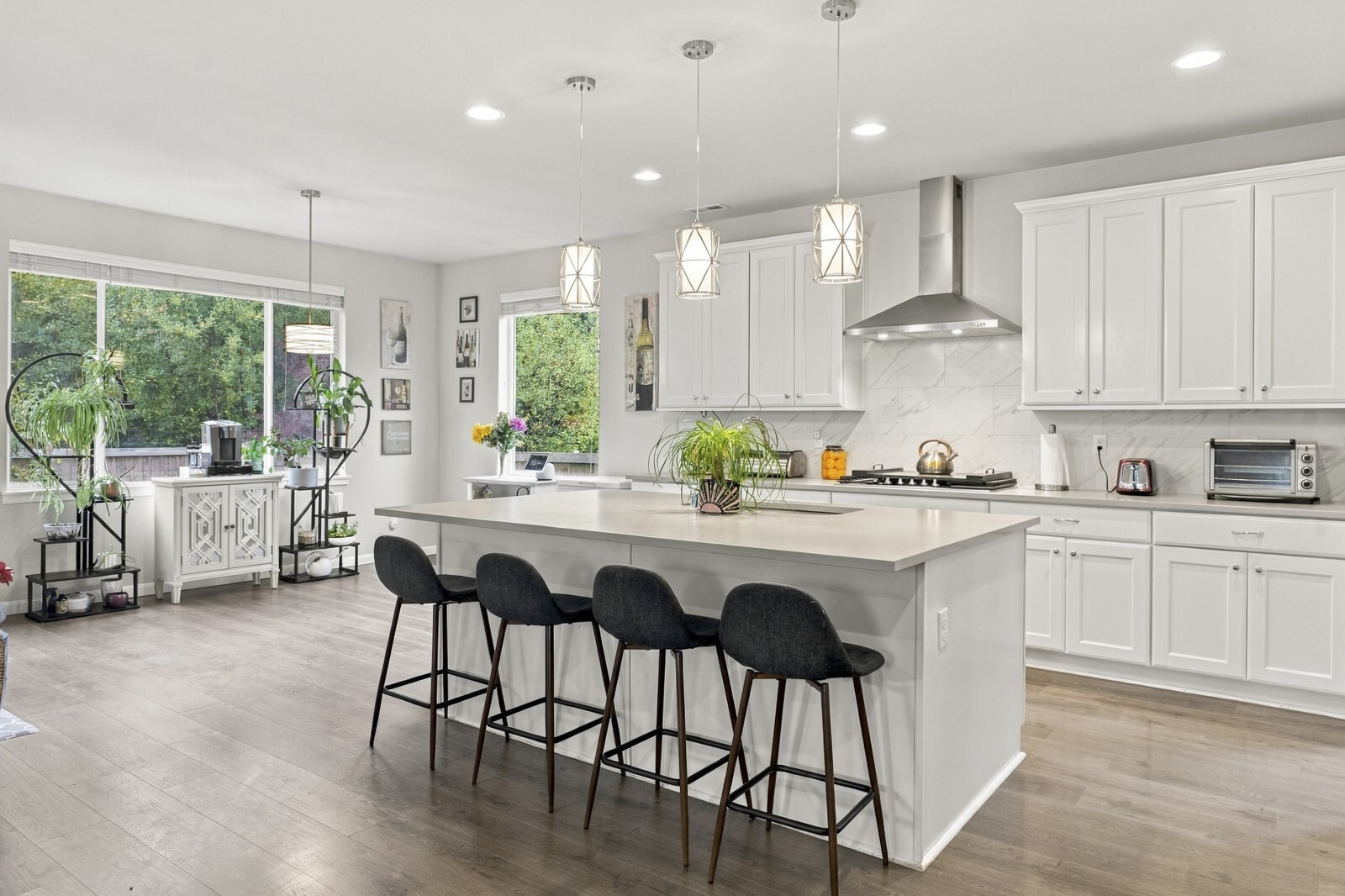 10947 Echo Rock Place Property Photo 17