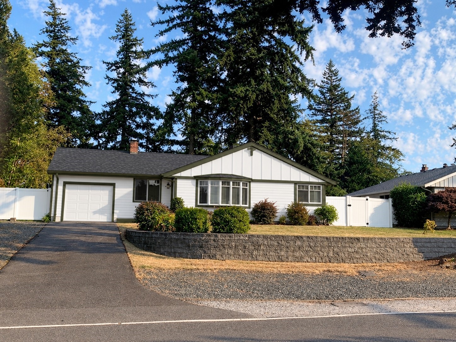 223 Highland Drive Property Photo 1