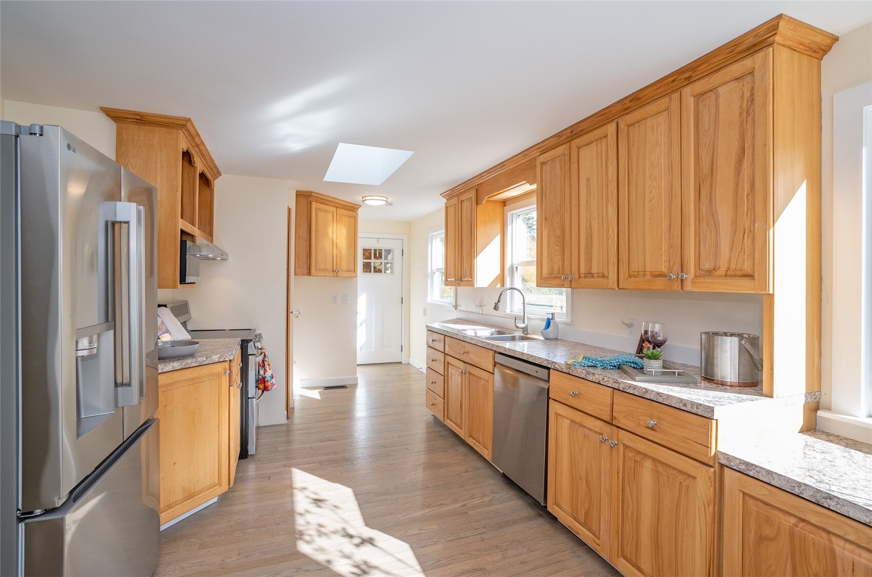 40604 S Silver Lake Road Property Photo 9