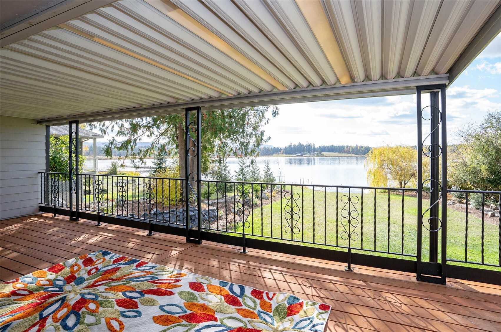 40604 S Silver Lake Road Property Photo 16