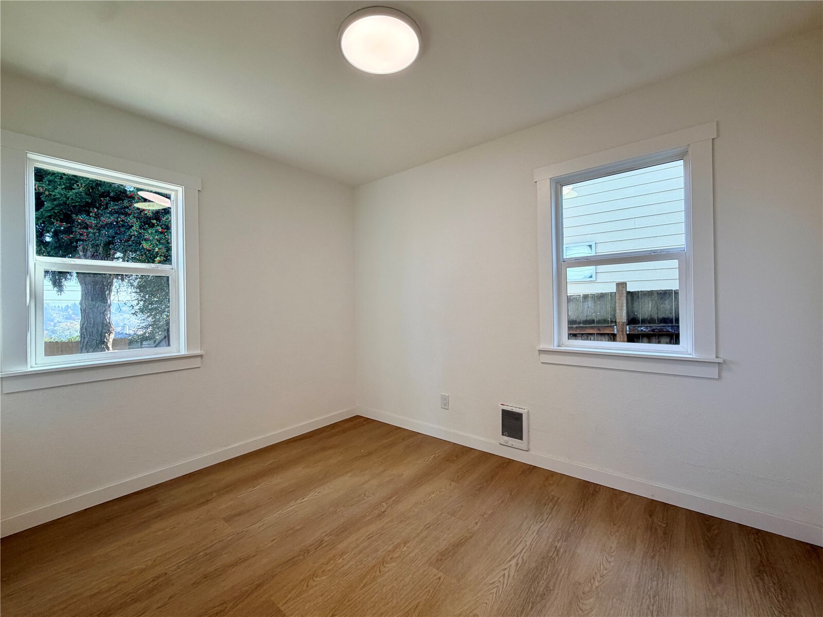 3609 E L Street Property Photo 19